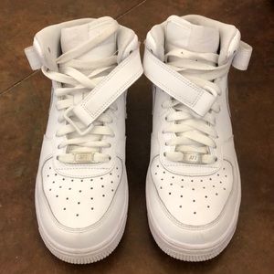 Nike Air Force 1